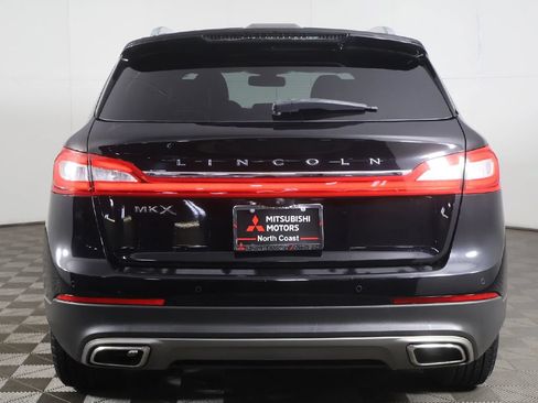 Used 2017 Lincoln MKX Select w/ Select Plus Package FWD image 13