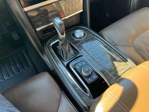 Used 2022 Nissan Armada Platinum w/ Captain's Chairs Package image 28