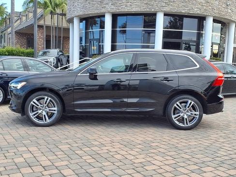 Used 2019 Volvo XC60 T6 Momentum w/ Protection Package Premier AWD/4WD image 3