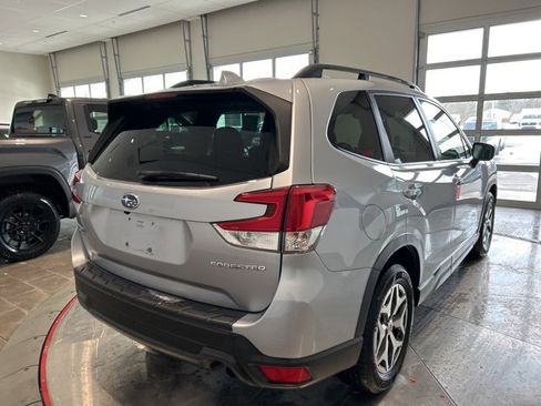 Used 2021 Subaru Forester Premium w/ Popular Package #1 image 7