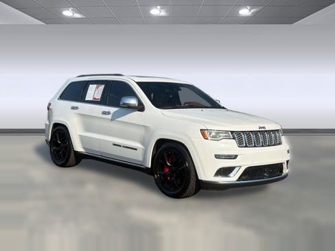 Used 2021 Jeep Grand Cherokee Summit AWD/4WD image 11