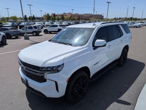 Certified 2022 Chevrolet Tahoe RST w/ Sport Performance Package AWD/4WD image 8