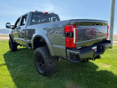 New 2026 Ford F250 Lariat w/ Lariat Ultimate Package