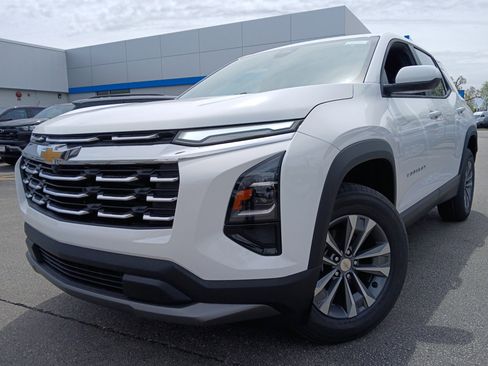 New 2026 Chevrolet Equinox LT FWD image 26