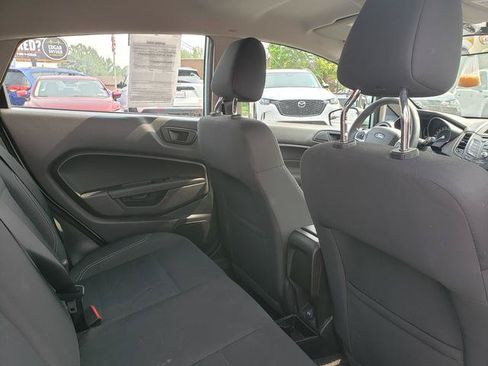 Used 2017 Ford Fiesta SE FWD image 16