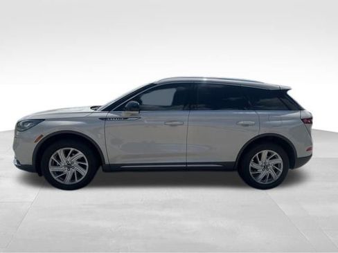 Used 2022 Lincoln Corsair FWD image 8