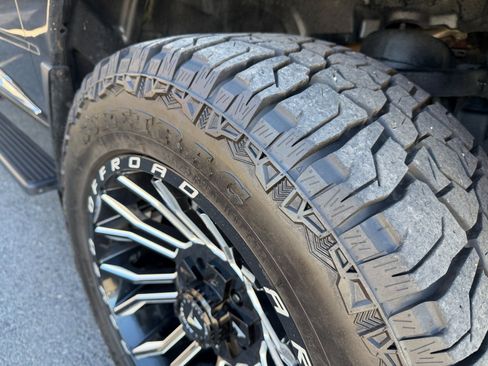 Used 2018 RAM 1500 Limited image 24