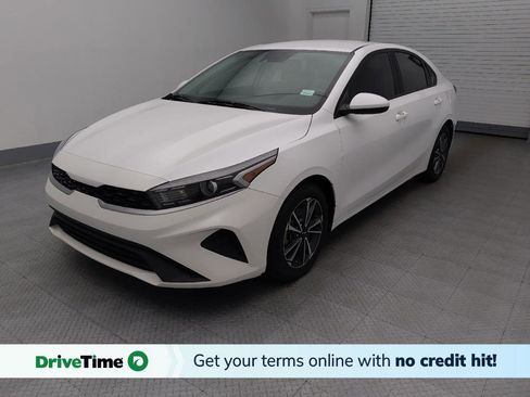 Used 2023 Kia Forte LXS FWD image 1