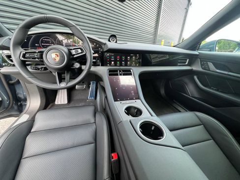 New 2025 Porsche Taycan image 16