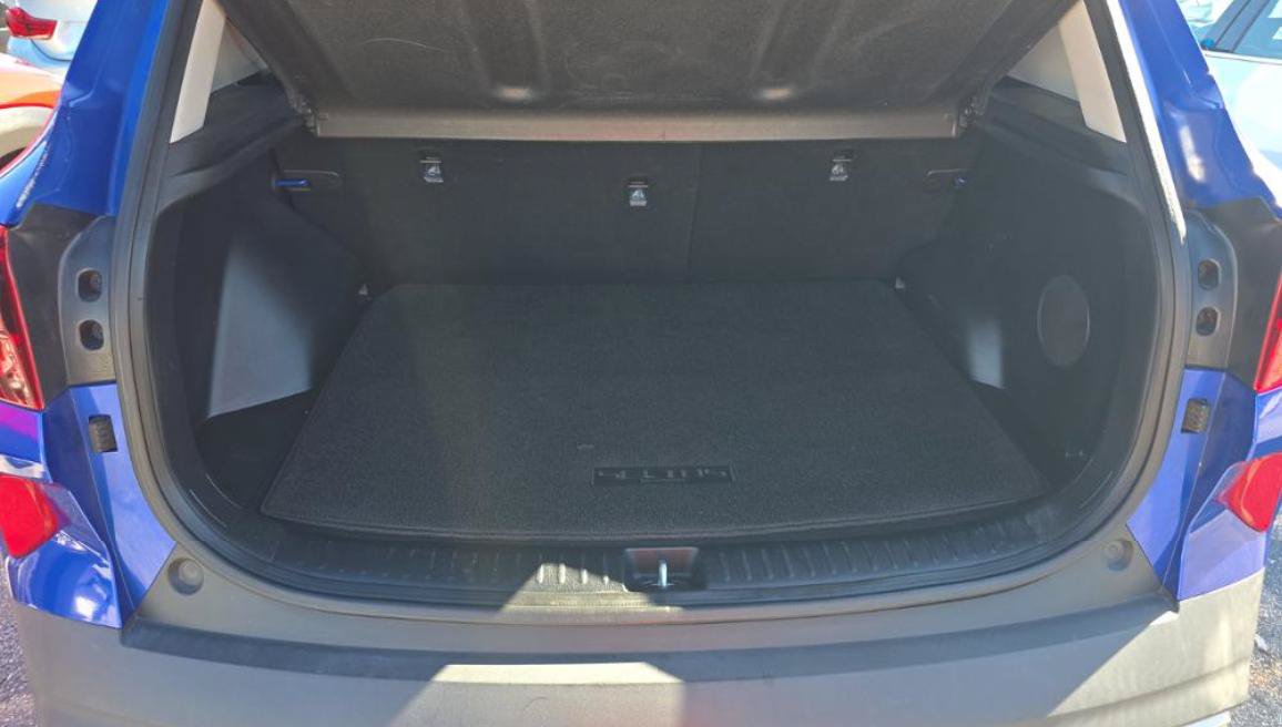 Used 2021 Kia Seltos SX w/ SX Sunroof Package AWD/4WD image 18