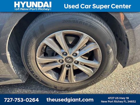Used 2014 Hyundai Sonata GLS w/ Popular Equipment Group 2 FWD image 5