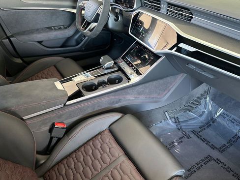 New 2026 Audi RS 7 Performance image 14