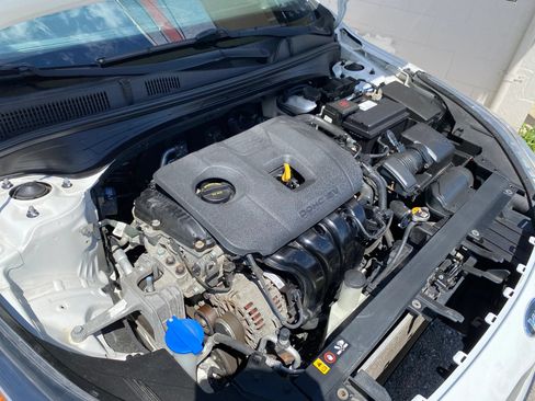 Used 2019 Kia Forte EX FWD image 32