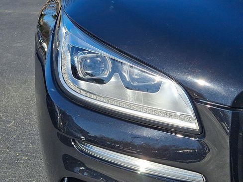 Used 2024 Lincoln Corsair Reserve image 9