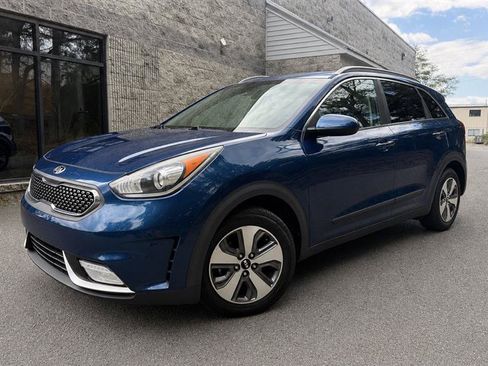 Used 2018 Kia Niro LX FWD image 1