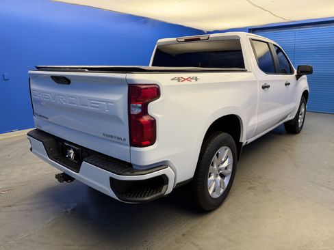 Used 2022 Chevrolet Silverado 1500 Custom AWD/4WD image 7