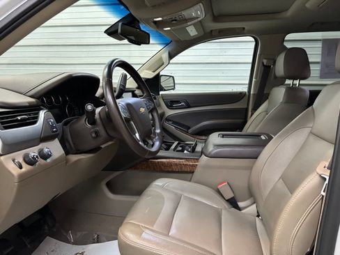Used 2020 Chevrolet Tahoe Premier AWD/4WD image 8