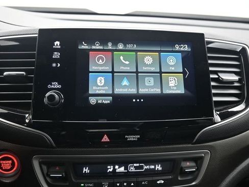 Used 2023 Honda Passport TrailSport image 17