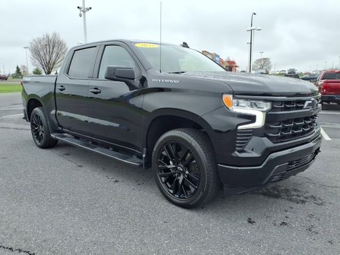 Certified 2022 Chevrolet Silverado 1500 RST w/ Protection Package AWD/4WD image 3