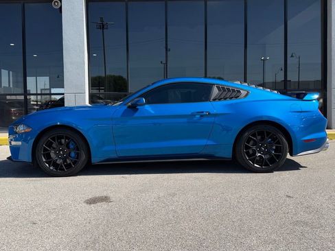 Used 2019 Ford Mustang Coupe w/ Ecoboost Performance Package RWD image 6