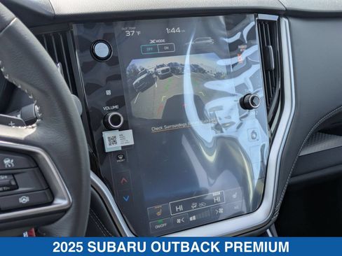 Certified 2025 Subaru Outback Premium AWD/4WD image 22