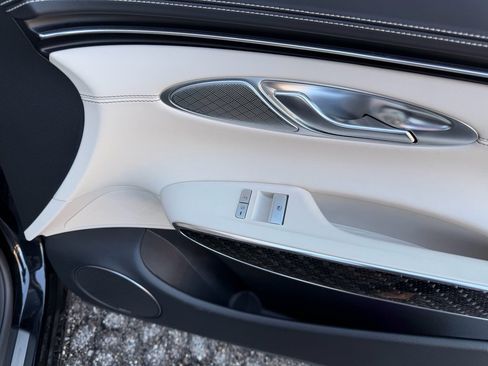 Used 2023 Genesis GV70 3.5T Sport w/ Sport Prestige Package image 25