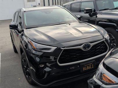 Used 2022 Toyota Highlander XLE