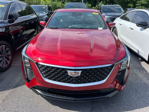 Used 2025 Cadillac CT5 Premium Luxury RWD image 2