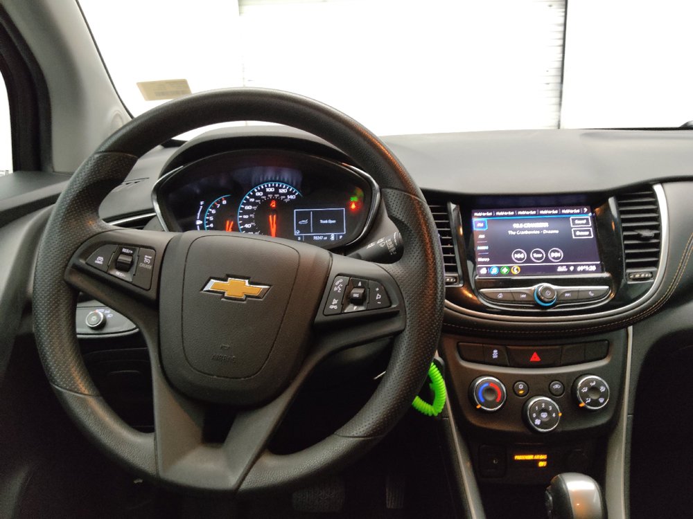 Used 2021 Chevrolet Trax LT AWD/4WD image 22