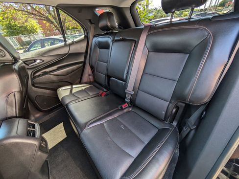 Used 2021 Chevrolet Equinox LT FWD image 18