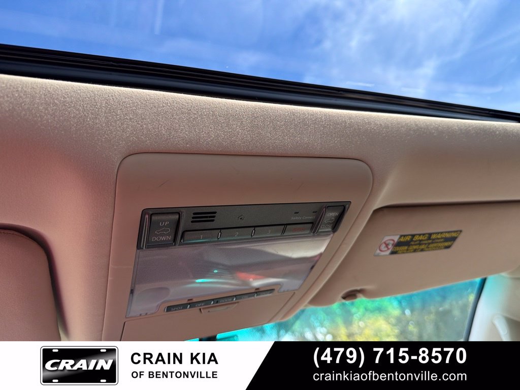 Used 2010 Lexus LX 570 4WD w/ Preferred Accessory Package image 19