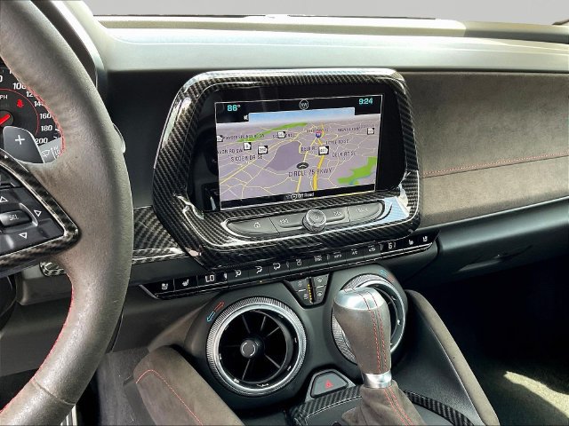 Used 2018 Chevrolet Camaro ZL1 RWD image 10