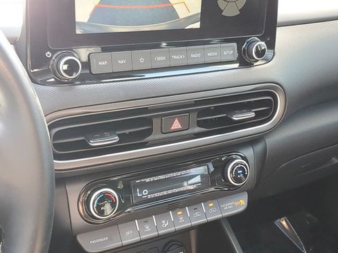 Certified 2023 Hyundai Kona Limited FWD image 21
