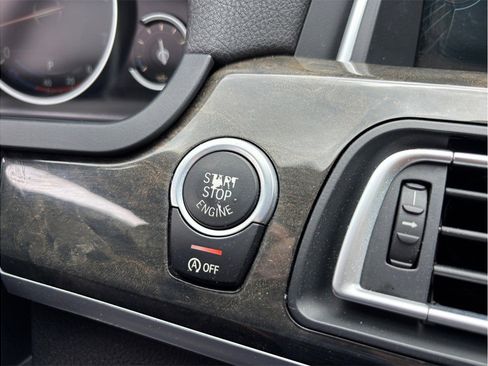 Used 2014 BMW 750i RWD image 28