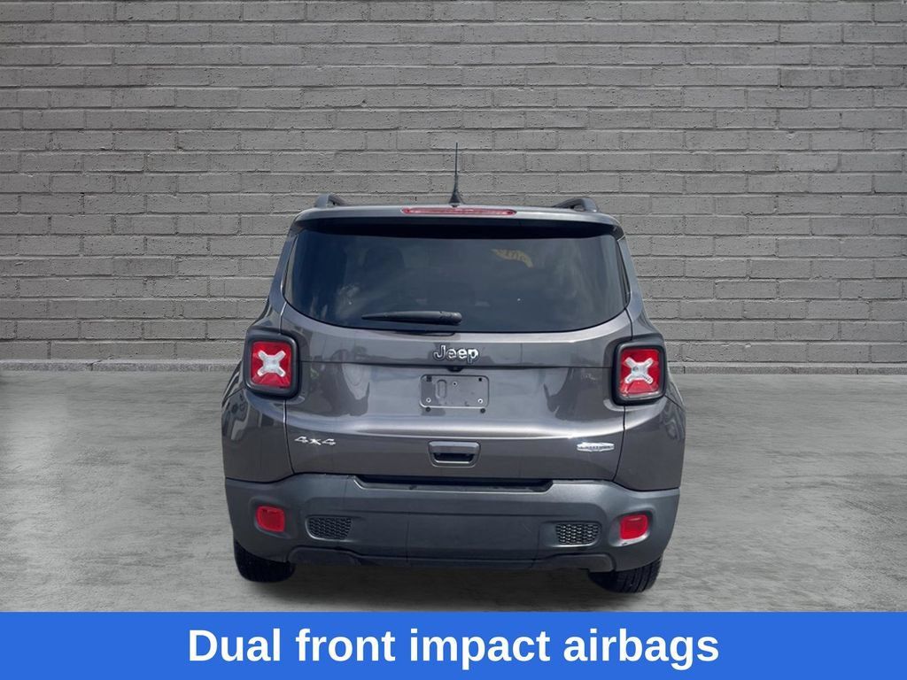 Used 2019 Jeep Renegade Latitude AWD/4WD image 7