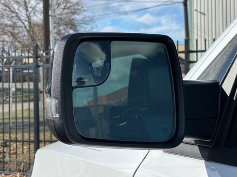 Used 2025 RAM 1500 Laramie AWD/4WD image 54