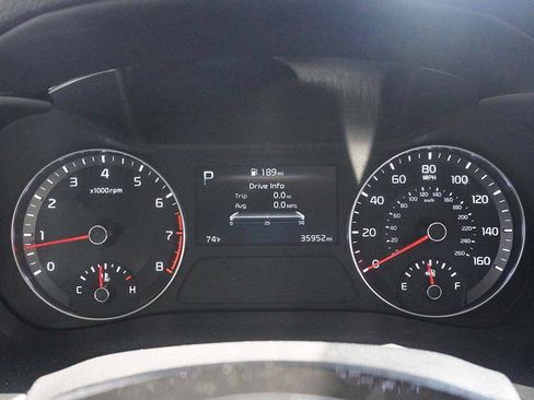 Used 2022 Kia Forte LXS w/ LXS Technology Package FWD image 39