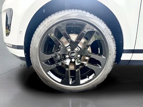 Certified 2026 Land Rover Range Rover Evoque S AWD/4WD image 32