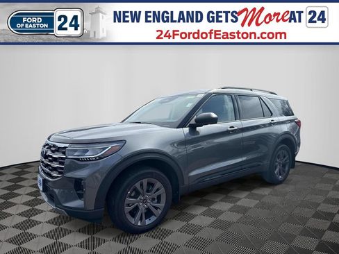 New 2026 Ford Explorer Active w/ Active Comfort Package AWD/4WD image 1