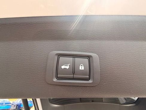 New 2026 Nissan Rogue Platinum AWD/4WD image 18
