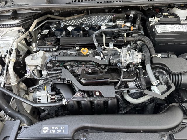 Used 2025 Toyota Corolla LE FWD image 29