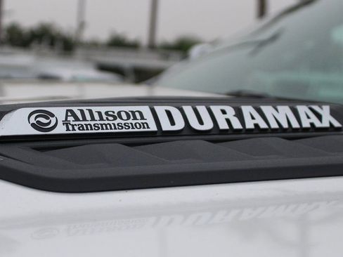 Used 2024 Chevrolet Silverado 3500 High Country w/ High Country Premium Package image 54