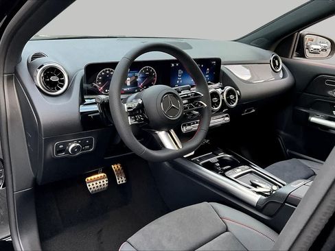 Used 2026 Mercedes-Benz GLA 250 4MATIC image 18