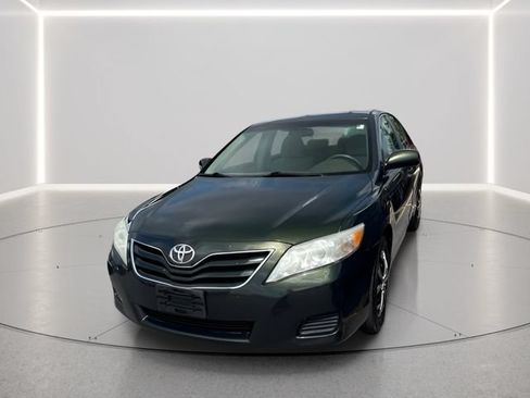 Used 2010 Toyota Camry LE FWD image 20