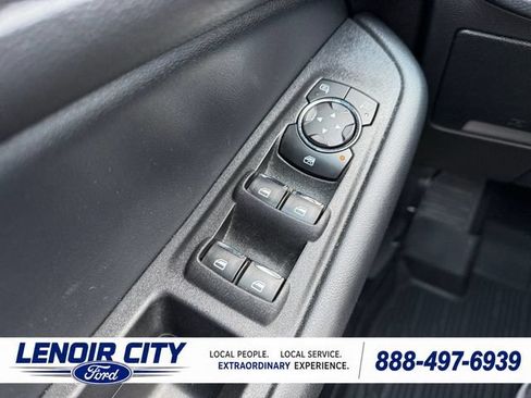 Certified 2024 Ford Edge SEL w/ Convenience Package AWD/4WD image 18
