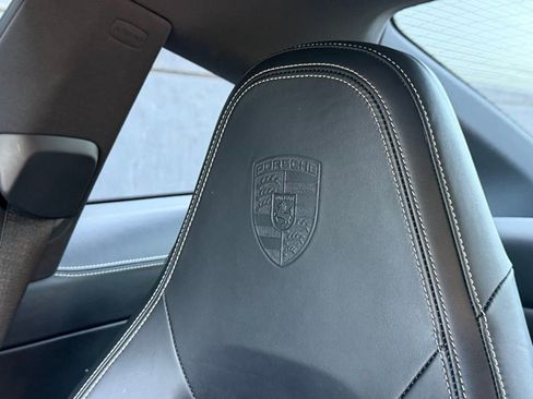 Certified 2022 Porsche 911 Carrera 4 image 27