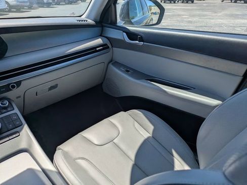 Used 2025 Hyundai Palisade SEL image 15