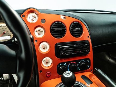 Used 2008 Dodge Viper SRT-10 RWD image 25