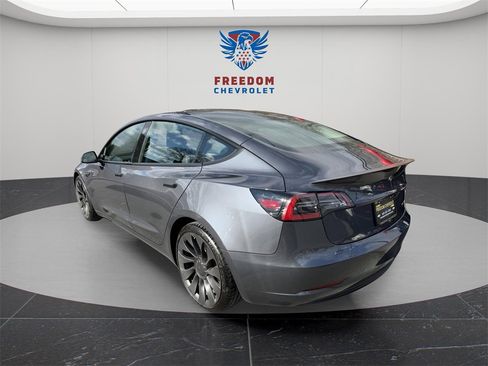Used 2023 Tesla Model 3 Performance image 4