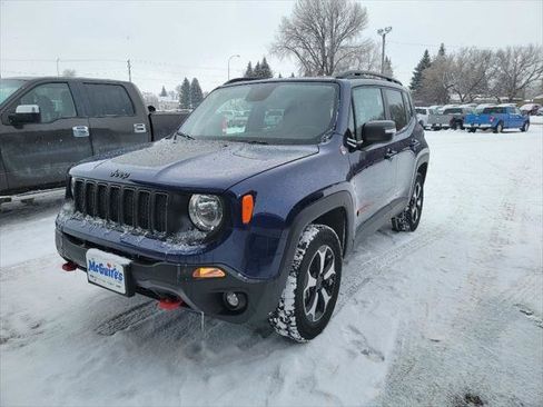 Used 2020 Jeep Renegade Trailhawk w/ Cold Weather Group image 2